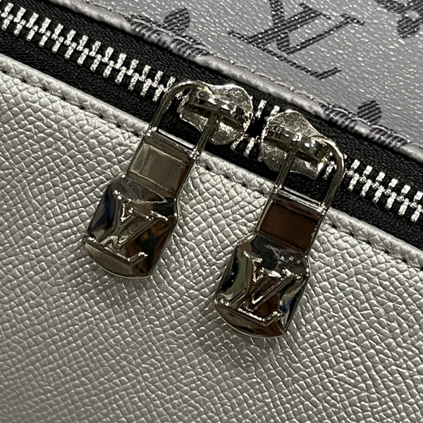 ルイヴィトンバッグ素材ディテール